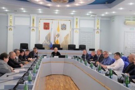 Депутаты рассмотрели изменения в краевой закон «О дорожном фонде Ставропольского края»	10:22	12	фев 2026г.