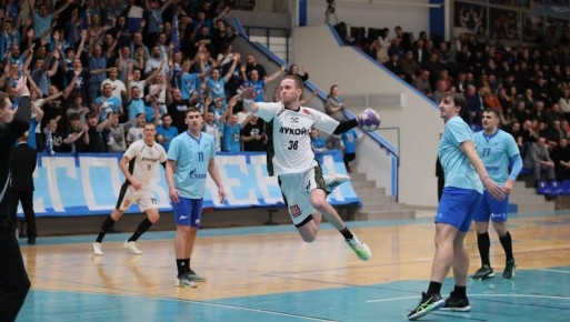 Гандболисты ставропольского «Виктора» уступили чемпионам России из «Зенита»